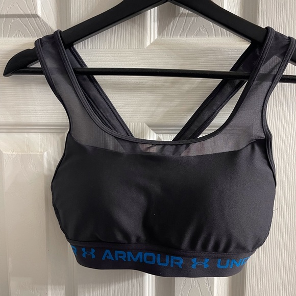 UA Sports Bra - Picture 1 of 2